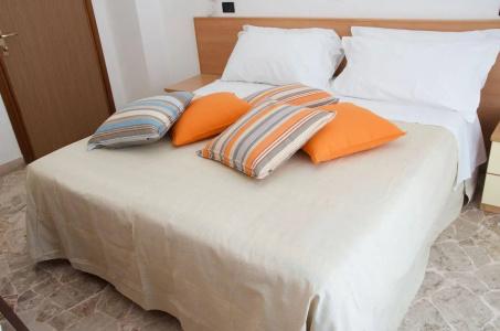 ANVERSA - 4