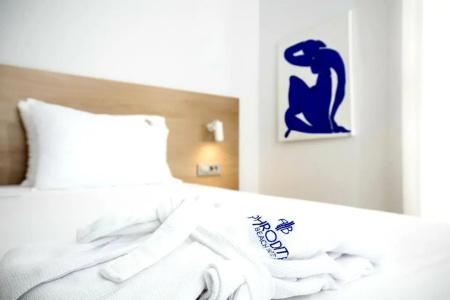 Aphrodite Beach - 46