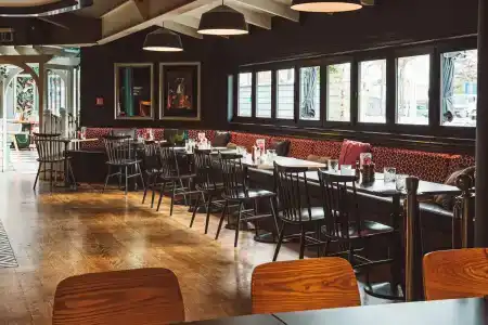 Quality Lincoln Green - 46