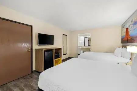 Days Inn by Wyndham Tucson Airport - 3