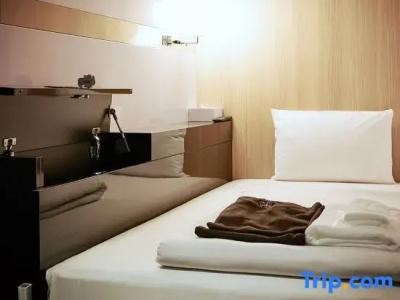 First Cabin Midosuji Namba - 43