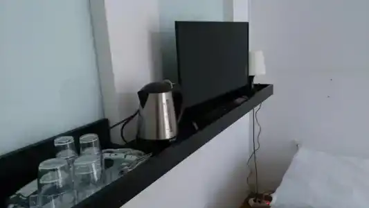 Broadway City Guesthouse - 19