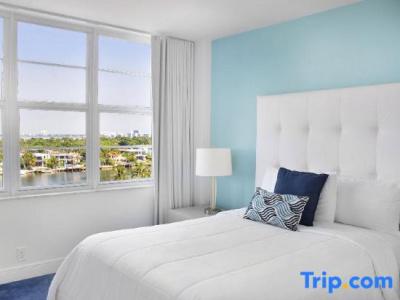 Seacoast Suites on Miami Beach - 106