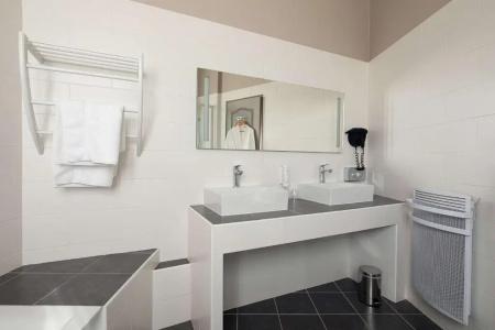 Best Western Central - 66