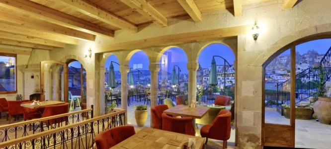 Caftan Cave Suites - 9