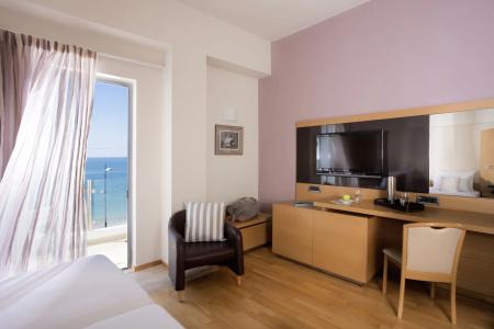 Elite City Resort - 57