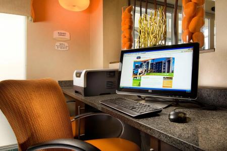 Fairfield Inn & Suites by Marriott - 5
