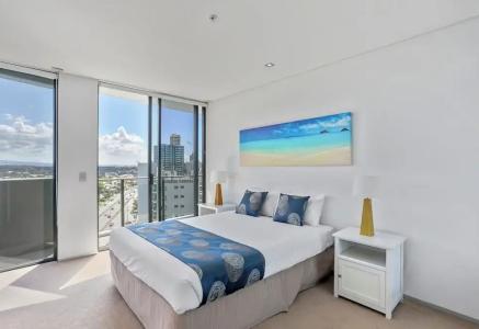 Ambience on Burleigh Beach - 92