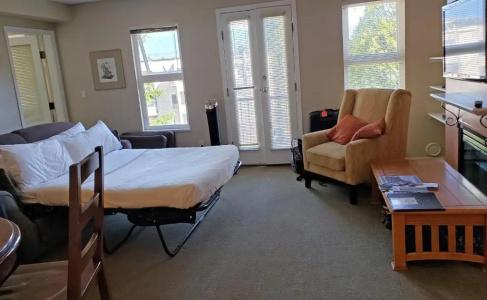 Times Square Suites - 71