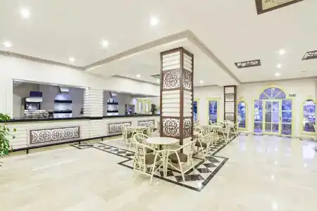 Club Paradiso & Resort - 11