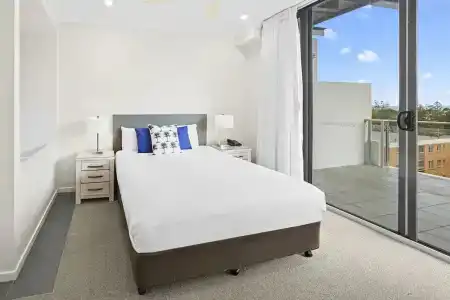 Macquarie Waters Boutique Apartment - 61