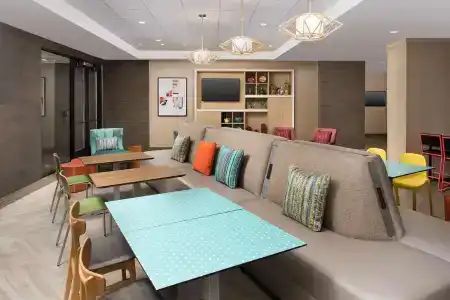 Home2 Suites By Hilton - 16