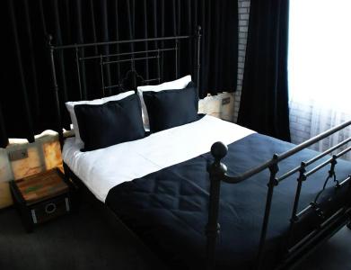 Check Inn Suite & Spa - 5