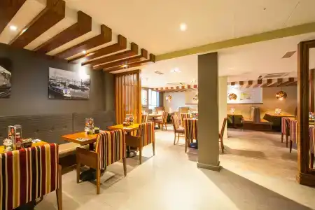 Premier Inn Hammersmith - 24