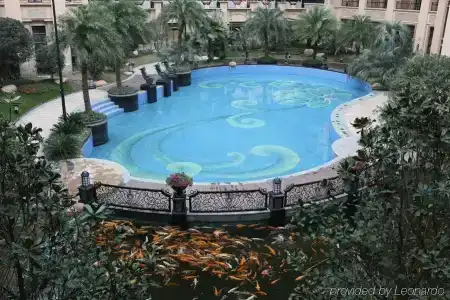 Chateau Star River Pudong - 9