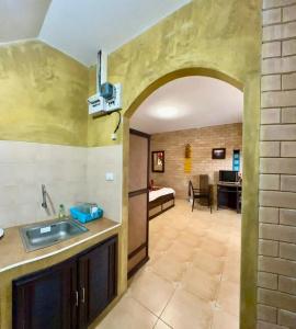 Sanuk bungalows - 10