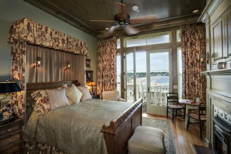 The Chanler at Cliff Walk - 28