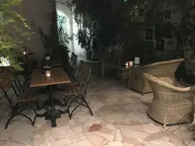 Hôtel Central - 15