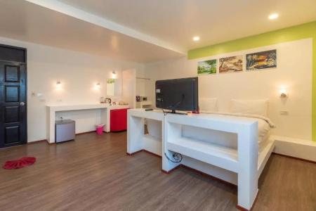 Crystal Bay Beach Resort - 78
