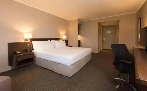 Holiday Inn Express -, An Ihg - 51