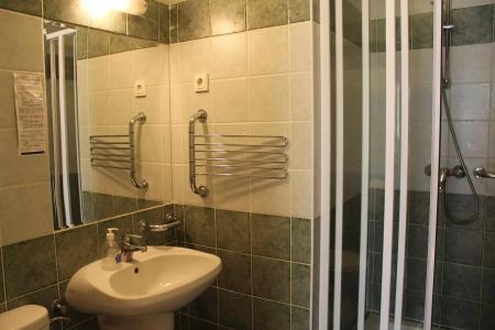 Boulevard City Guesthouse - 8