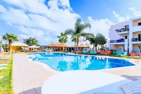 Yiannis Manos Resort - 20