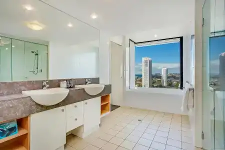 Mantra Broadbeach on the Park - 85