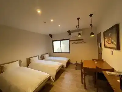 Cafe&Stay Castana - 2