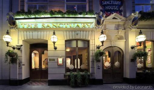 The Sanctuary House - 43