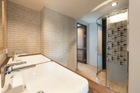 33 Poshtel - 22