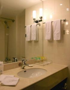 Beijing Continental Grand - 9