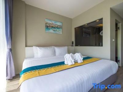 Triple L Patong Beach Phuket - 67