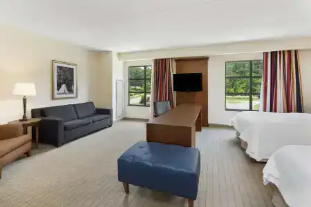 Hampton Inn/South-Fort Benning - 4