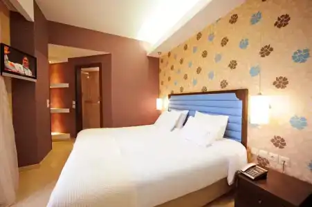 Steris Elegant Beach & - 107