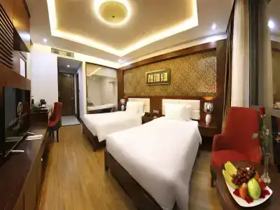 Le Hoang Beach Danang - 5