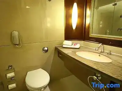 Vivanta Bengaluru Residency Road - 76