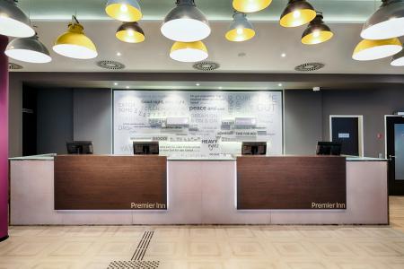 Premier Inn Düsseldorf City Friedrichstadt - 26