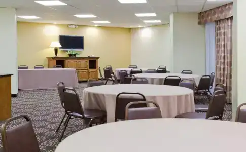 Holiday Inn Charleston-Riverview, An Ihg - 15