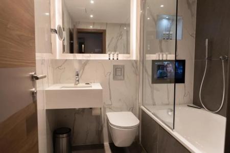 Merit Kensington - 148