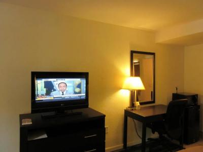 Super 8 by Wyndham - 16