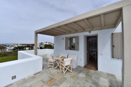 White Tinos Luxury Suites - 196