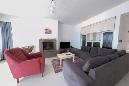 Kefi Beach & Suites - 180