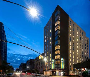Even Brooklyn, An Ihg - 28