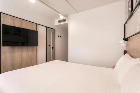 ibis Avignon Sud - 81