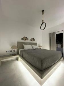 Zoumis Studios - 166