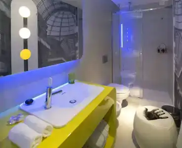 The Street Milano Duomo | a Design Boutique - 19