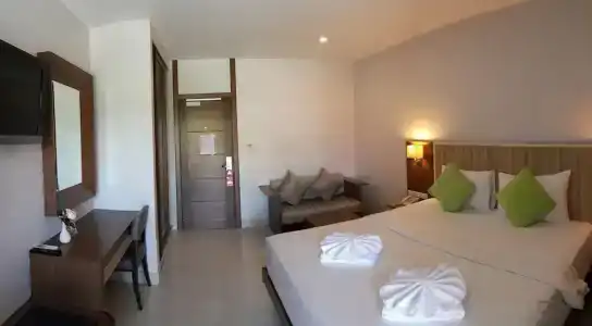 April Suites - 72