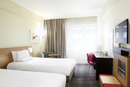 Novotel London West - 34
