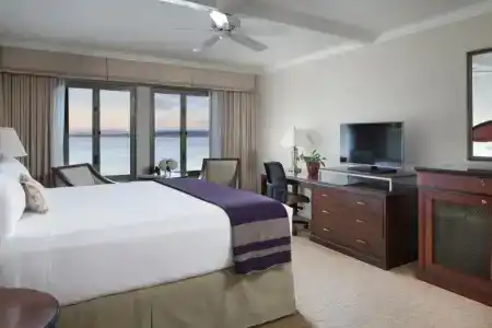 Monterey Plaza & Spa - 76