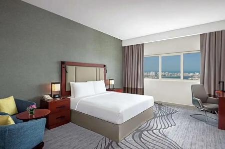 DoubleTree by Hilton Ras Al Khaimah - 25